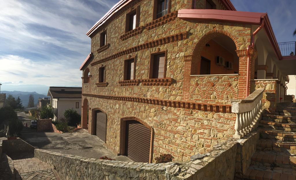 San Nicola dellʼAlto B&B Castello Michelina מראה חיצוני תמונה
