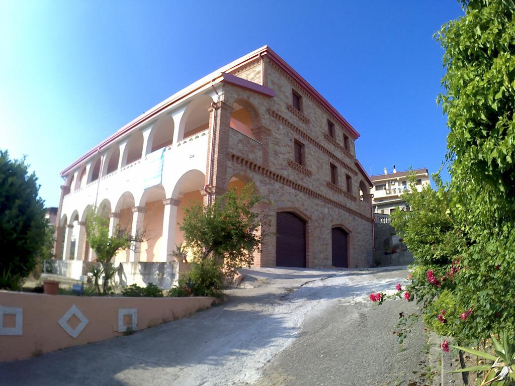 San Nicola dellʼAlto B&B Castello Michelina מראה חיצוני תמונה