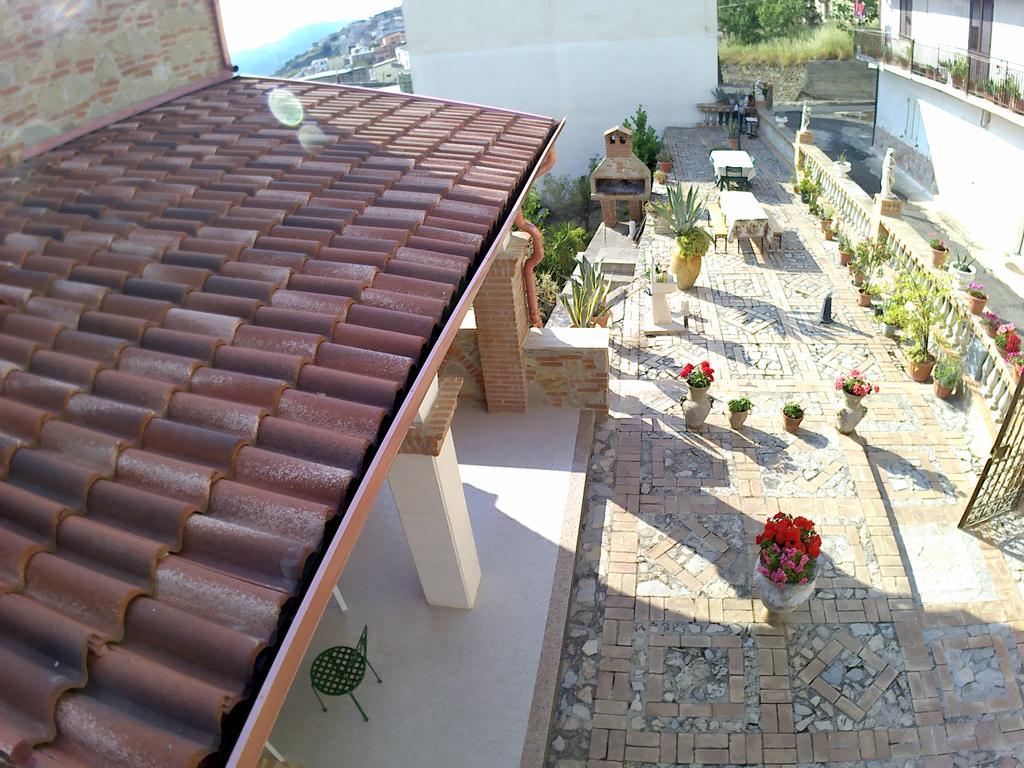 San Nicola dellʼAlto B&B Castello Michelina מראה חיצוני תמונה