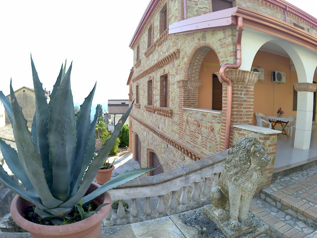 San Nicola dellʼAlto B&B Castello Michelina מראה חיצוני תמונה