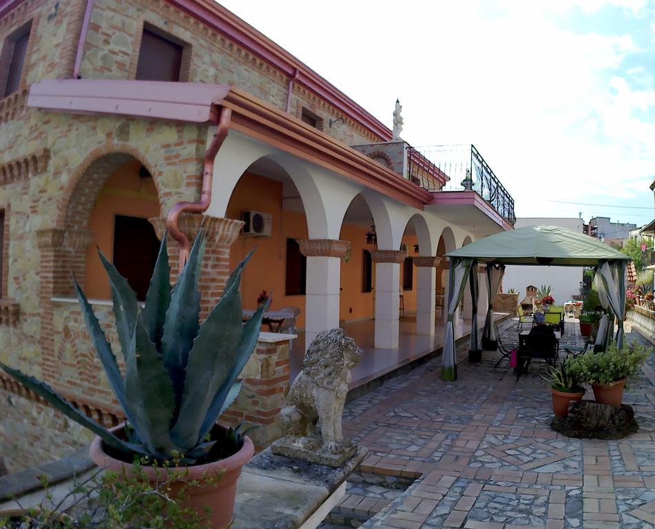 San Nicola dellʼAlto B&B Castello Michelina מראה חיצוני תמונה